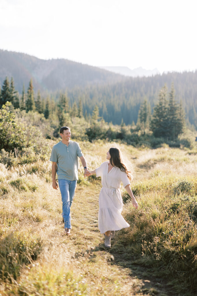 Lifestyle couples photo session in Colorado mountains at sunset